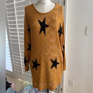 Star Patterned Loose knit oversized tunic